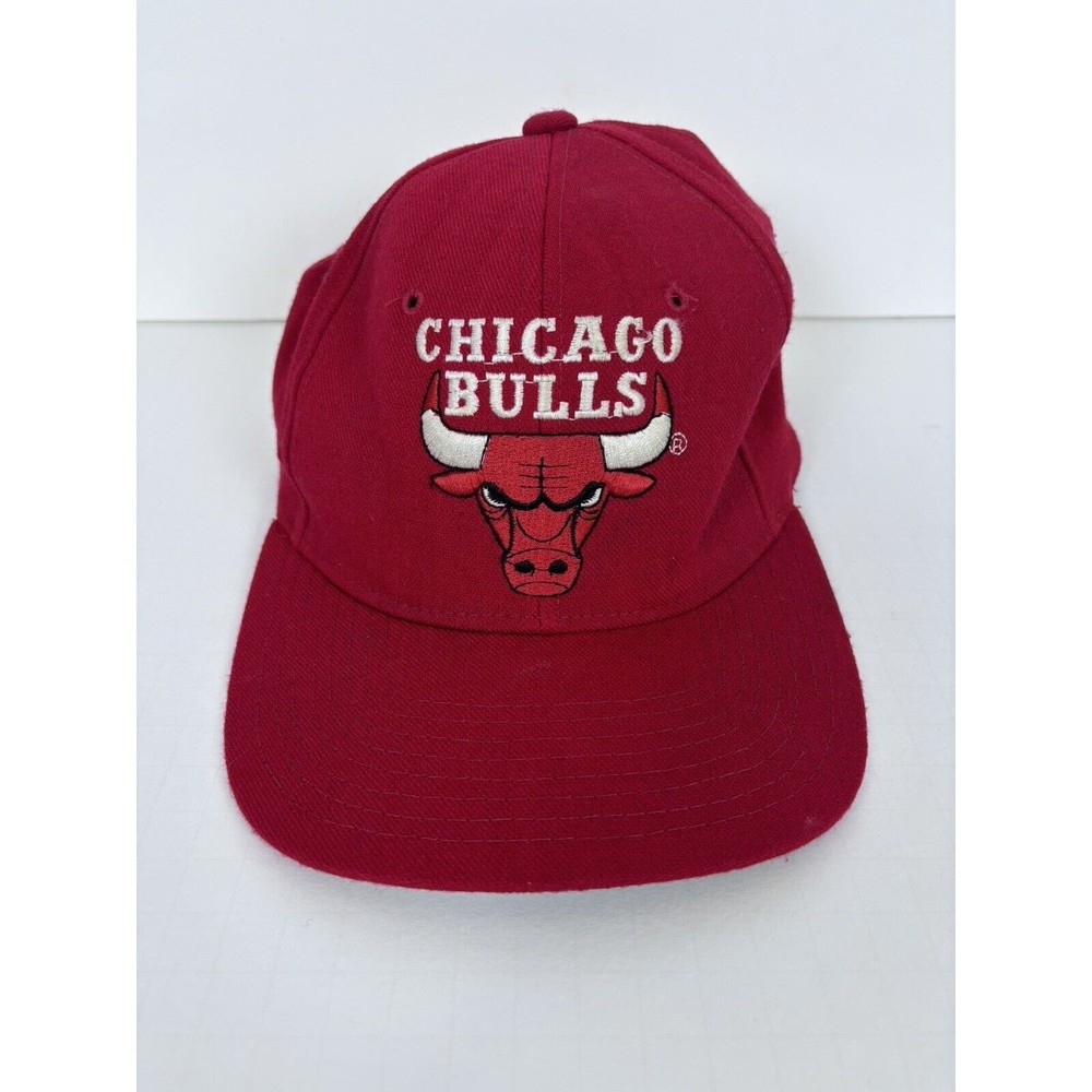 Chicago Bulls Hat Red Starter Stretch Fit Wool Red Hat Cap Men’s Size 1 Jordan